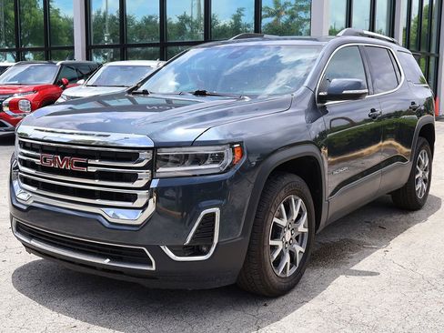 Used 2020 GMC Acadia SLT w/ Driver Alert Package II FWD image 12