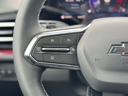 New 2026 Chevrolet Traverse Z71 w/ Driver Confidence Package AWD/4WD image 27