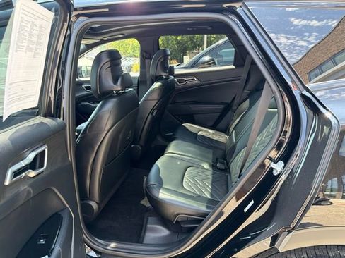 Certified 2025 Kia Sportage X-Line w/ Premium Package AWD/4WD image 22