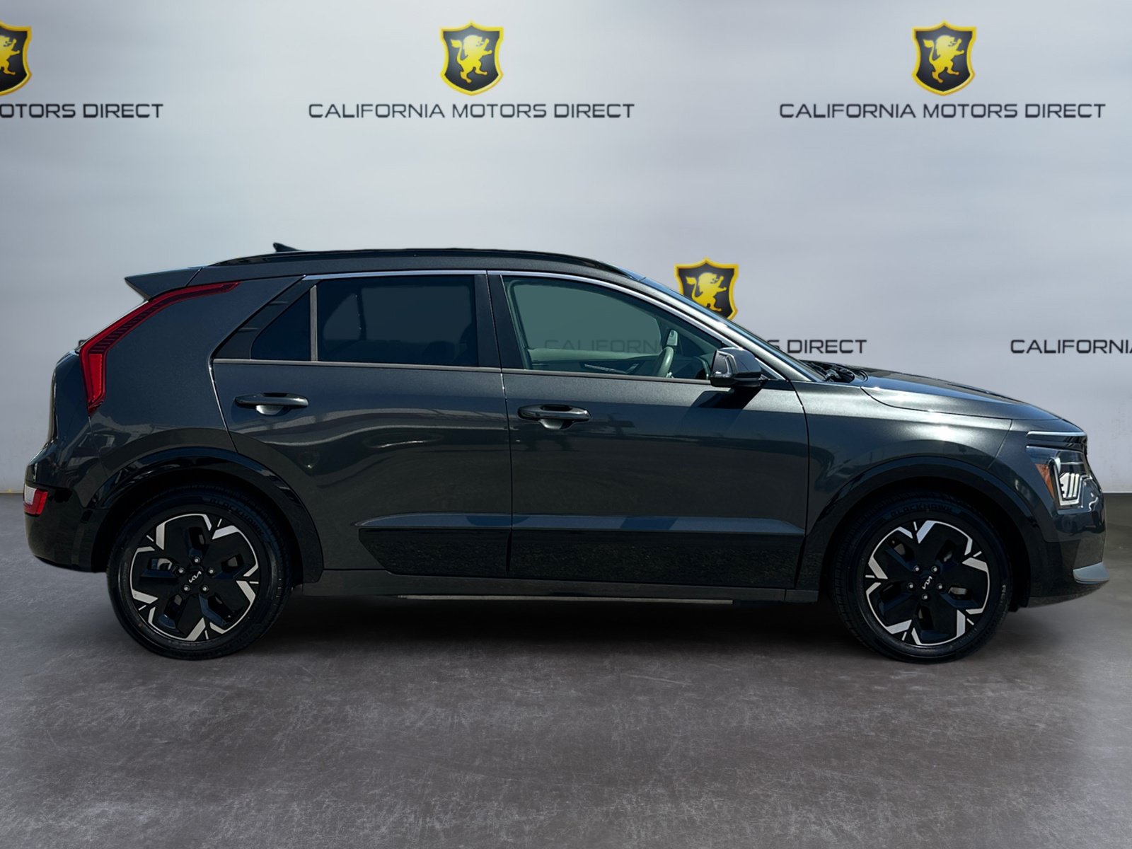 Used 2023 Kia Niro Wind FWD image 6