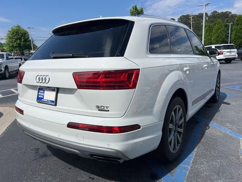 Used 2018 Audi Q7 3.0T Prestige w/ Prestige Package AWD/4WD image 7