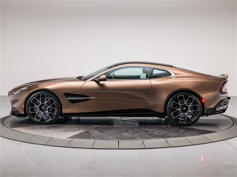 New 2026 Aston Martin Vanquish image 11