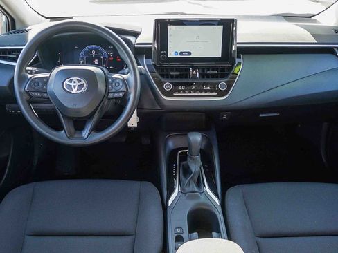 Used 2026 Toyota Corolla LE FWD image 13