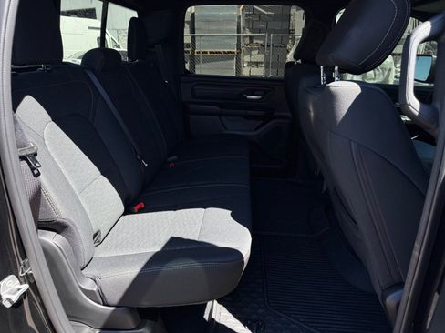 Used 2026 RAM 1500 Express AWD/4WD image 28