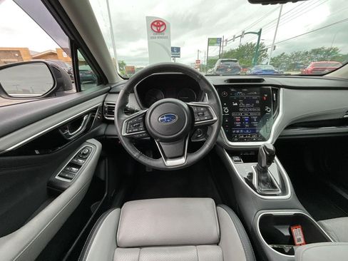 Used 2023 Subaru Outback Limited AWD/4WD image 8
