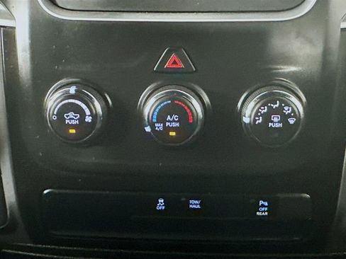 Used 2024 RAM 1500 Classic Warlock RWD image 16