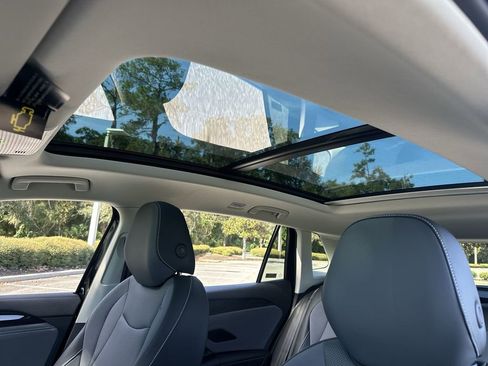 New 2026 Volkswagen Tiguan SE image 22