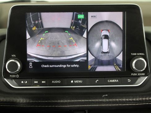 Used 2021 Nissan Rogue SV image 29