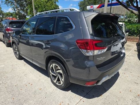 Used 2023 Subaru Forester Touring AWD/4WD image 5