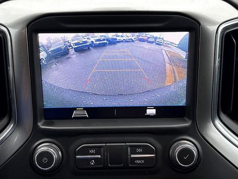 Used 2021 Chevrolet Silverado 1500 LT Trail Boss image 23