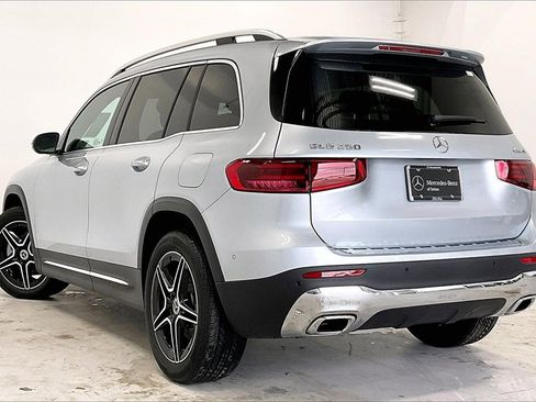 New 2026 Mercedes-Benz GLB 250 4MATIC image 12