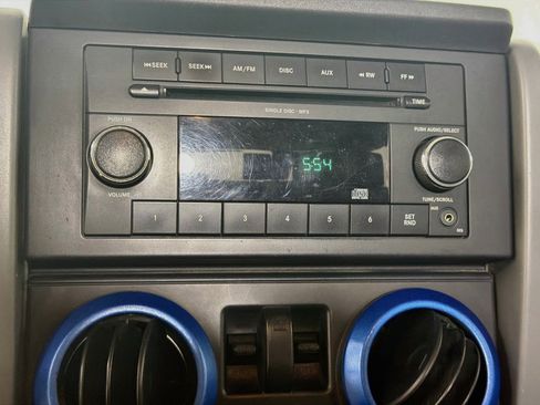 Used 2009 Jeep Wrangler X AWD/4WD image 18