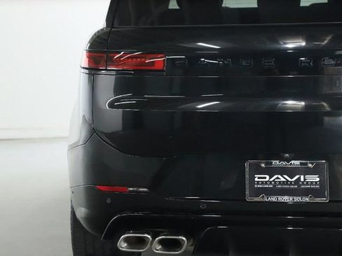 Used 2023 Land Rover Range Rover Sport First Edition AWD/4WD image 43
