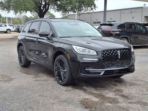 New 2026 Lincoln Corsair Grand Touring w/ Jet Appearance Package AWD/4WD image 3