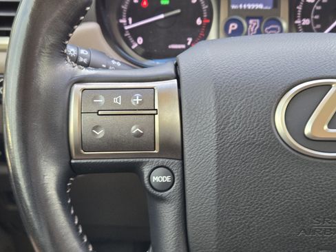 Used 2015 Lexus GX 460 w/ Premium Package AWD/4WD image 36