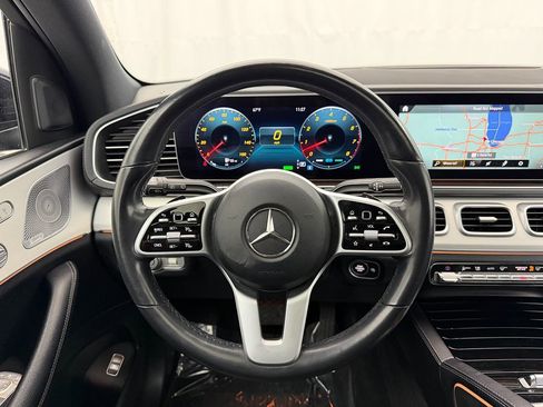 Used 2020 Mercedes-Benz GLS 450 4MATIC image 11