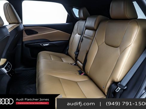 Used 2024 Lexus RX 350 Premium Plus w/ Convenience Package image 7