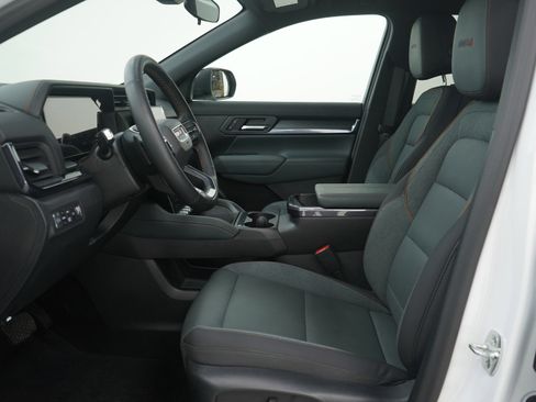 Used 2026 GMC Terrain AT4 w/ LPO, Floor Liner Package image 22