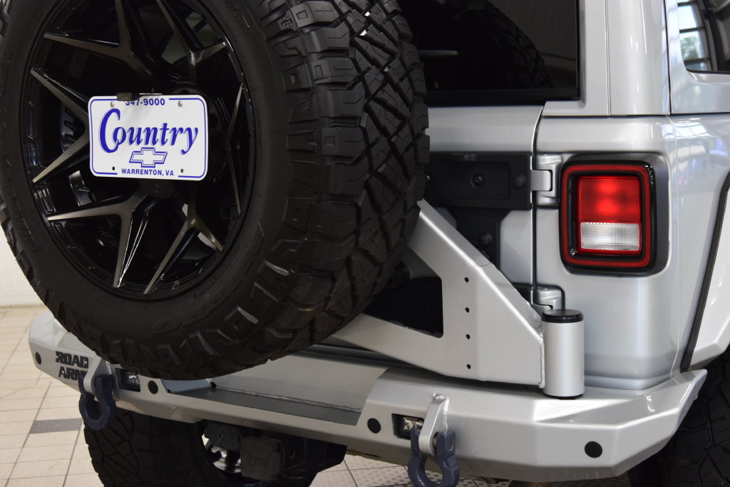 Used 2022 Jeep Wrangler Unlimited Sport w/ Sun And Sound Package AWD/4WD image 21