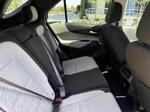 Used 2022 Chevrolet Equinox LS w/ LPO, Floor Liner Package image 24