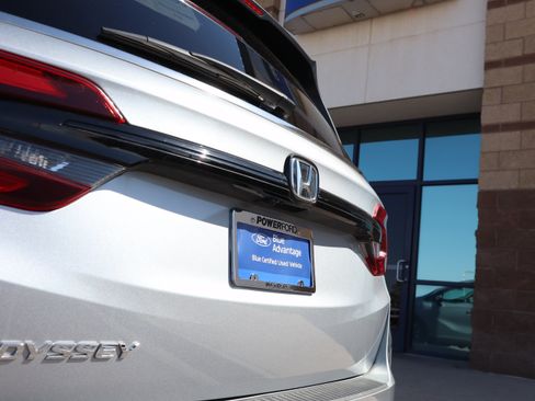 Used 2025 Honda Odyssey EX-L image 19
