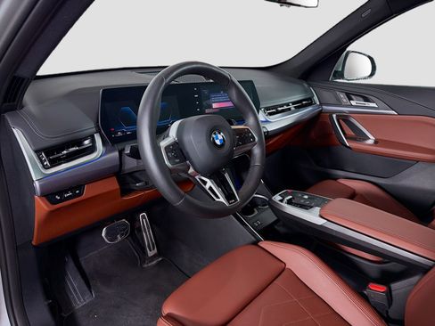 Used 2026 BMW X1 xDrive28i w/ M Sport Package image 10