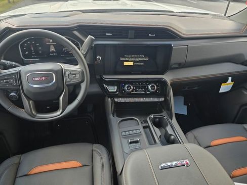 New 2026 GMC Sierra 2500 AT4 w/ AT4 Premium Plus Package image 12