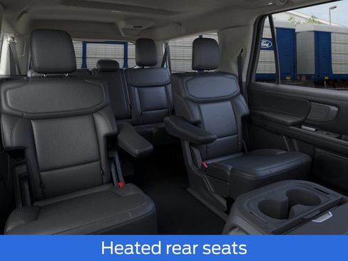 New 2026 Ford Expedition Max Platinum image 12