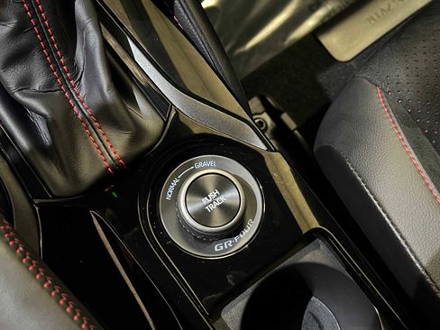 Certified 2025 Toyota Corolla Premium Plus image 28