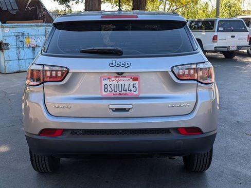 Used 2018 Jeep Compass Sport image 7
