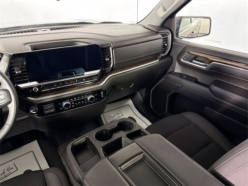 Used 2024 GMC Sierra 1500 Elevation w/ LPO, GMC Protection Package image 21