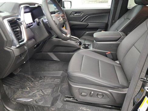 New 2026 GMC Canyon Elevation w/ Convenience Package image 27