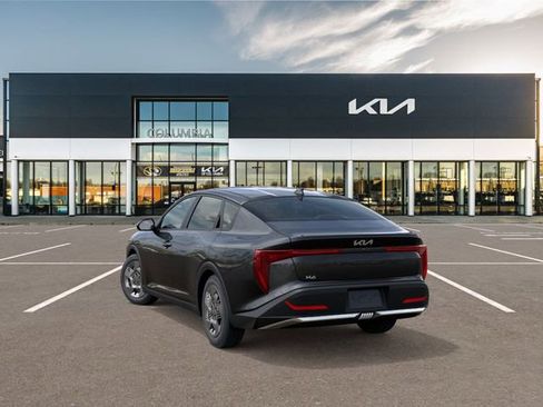 New 2026 Kia K4 FWD image 4