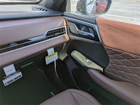 New 2025 Mitsubishi Outlander SEL image 18