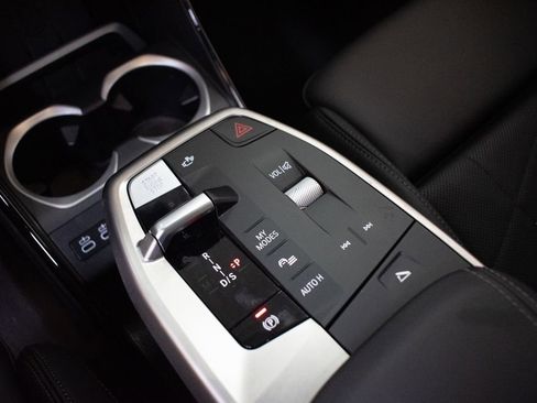 Used 2025 BMW X1 M35i image 19
