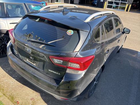 Used 2022 Subaru Impreza Premium image 5