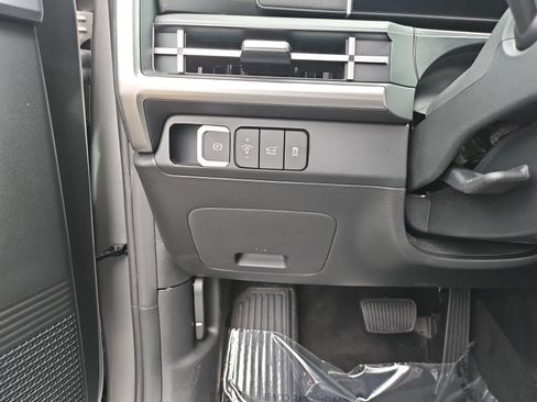 Used 2026 Hyundai Santa Fe SEL FWD image 25