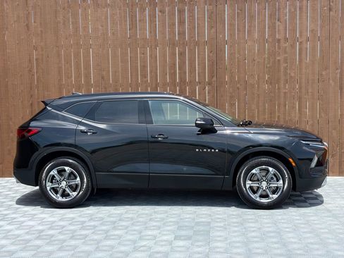 Used 2023 Chevrolet Blazer LT FWD image 13