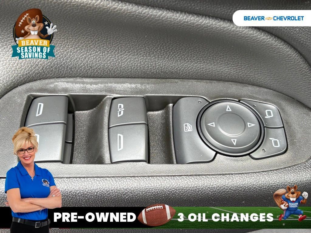 Used 2021 Chevrolet Equinox LT FWD image 33