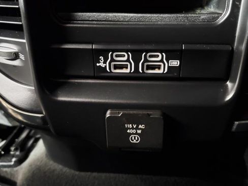 Used 2020 RAM 1500 Sport w/ Level 2 Equipment Goup w/2_L AWD/4WD image 11