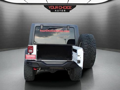 Used 2017 Jeep Wrangler Unlimited Sport w/ Quick Order Package 24S AWD/4WD image 9