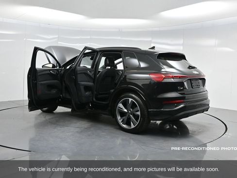 Used 2024 Audi Q4 e-tron Premium Plus w/ Premium Plus image 54