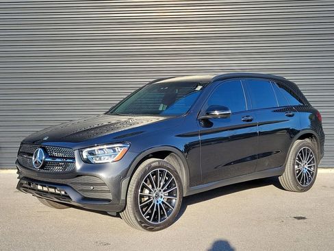 Used 2022 Mercedes-Benz GLC 300 4MATIC image 1