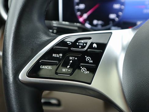 Certified 2024 Mercedes-Benz C 300 4MATIC Sedan image 11