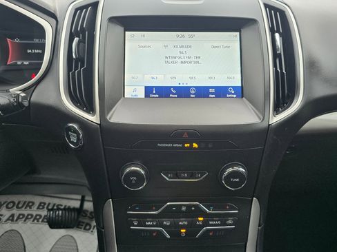 Used 2020 Ford Edge SEL w/ Convenience Package image 12