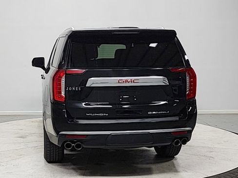 Used 2024 GMC Yukon Denali image 6