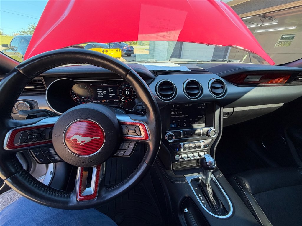 Used 2019 Ford Mustang GT w/ GT Performance Package RWD image 11
