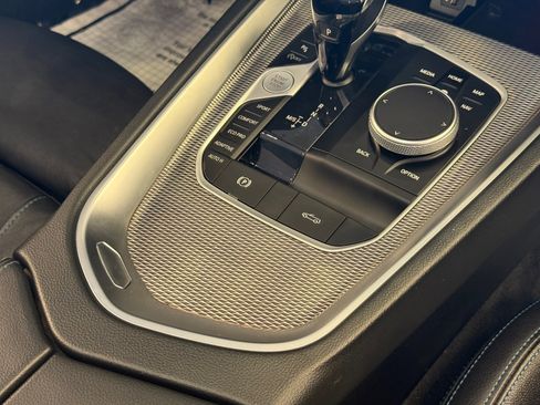 Used 2022 BMW Z4 sDrive30i w/ Premium Package image 16