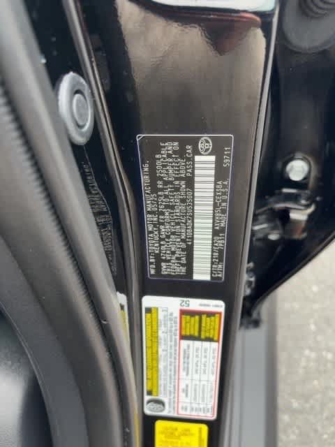 Used 2025 Toyota Camry SE w/ Convenience Package AWD/4WD image 12
