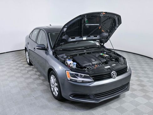 Used 2012 Volkswagen Jetta SE FWD image 28